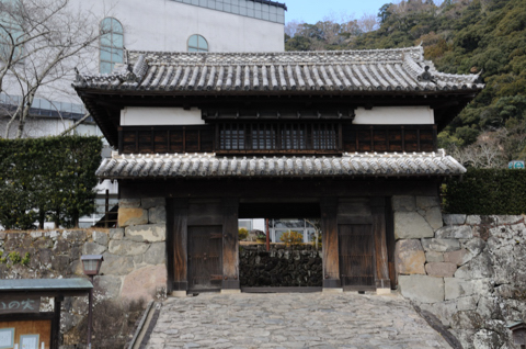 佐伯城（大分県佐伯市））